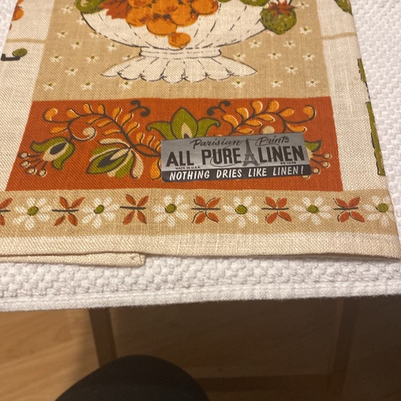 Parisian Prints linen towel 1960’s New never used - Picture 5 of 6